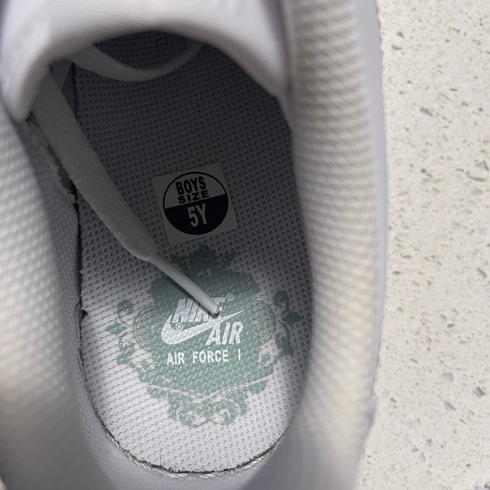 Custom hand made Nike LV Air Force ones - Picture 3 of 3